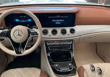 Mercedes-Benz E 220 77.641 km 39.980 &euro; Fulda 36043
