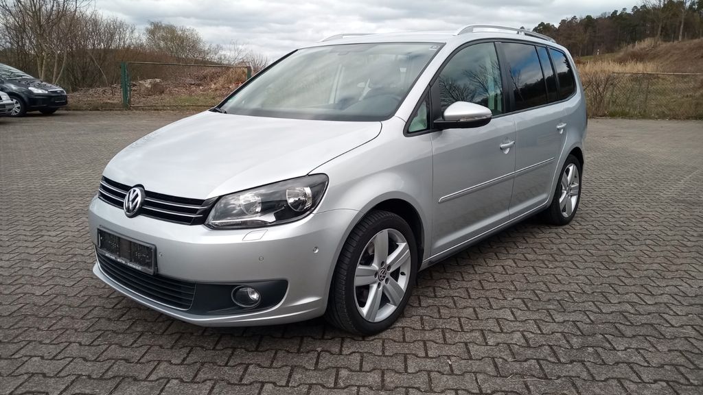 VW Touran 105.020 km 12.990 &euro; Uttrichshausen 36148