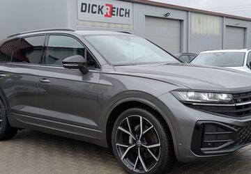 VW Touareg 17.866 km 73.950 &euro; Burghaun 36151