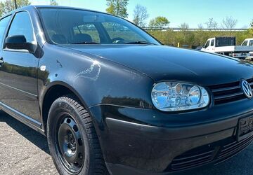 VW Golf 280.000 km 1.290 &euro; Fulda 36043