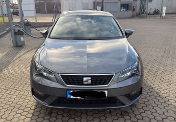 Seat Leon 63.136 km 12.500 &euro; Fulda 36037