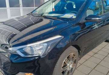 Hyundai i20 95.628 km 8.990 &euro; Fulda 36043
