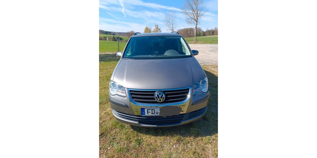 VW Touran 159.166 km 2.850 &euro; Hünfeld 36088