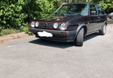 VW Golf 105.000 km 8.900 &euro; Eichenzell 36124