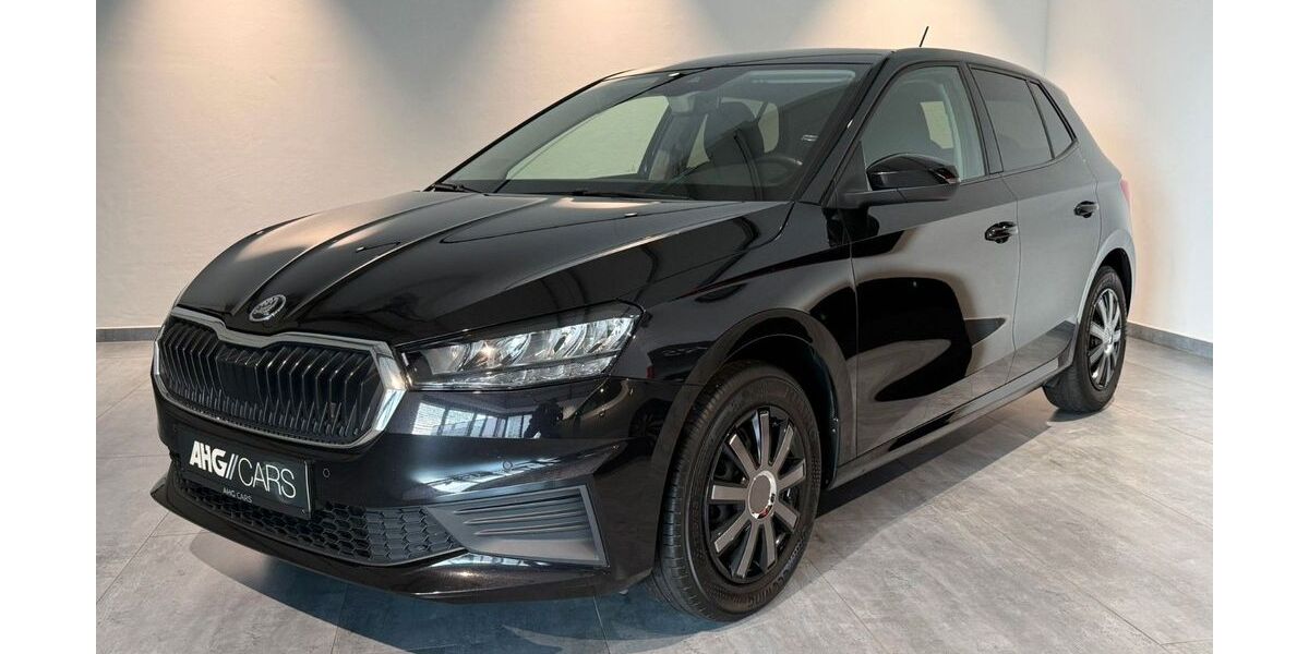 Skoda Fabia 106.109 km 12.999 &euro; Burghaun 36151