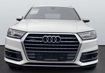 Audi Q7 151.700 km 29.999 &euro; Fulda 36043