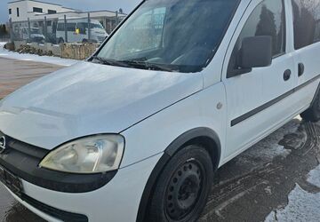 Opel Combo 122.000 km 2.699 &euro; Fulda 36041
