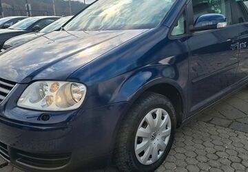 VW Touran 235.000 km 2.399 &euro; Fulda 36041