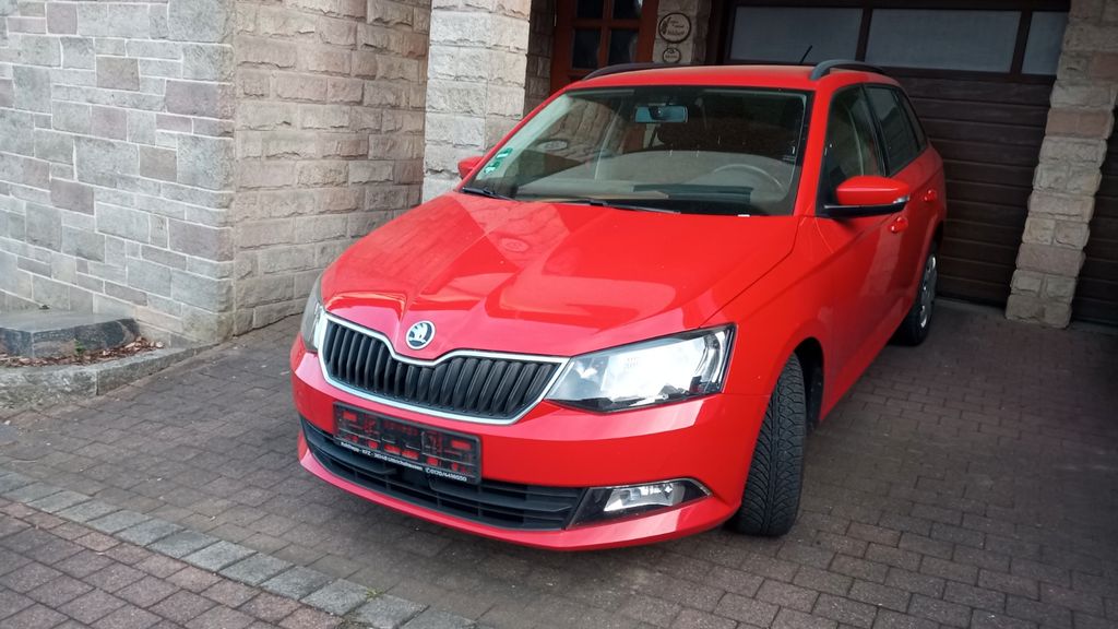 Skoda Fabia 106.750 km 9.500 &euro; Uttrichshausen 36148