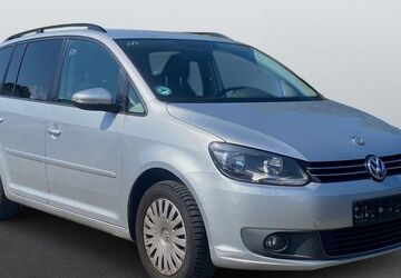 VW Touran 162.800 km 5.999 &euro; Fulda 36043