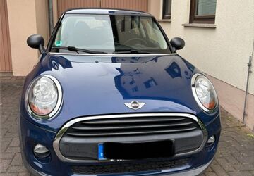 Mini One First 63.000 km 11.000 &euro; Fulda 36039
