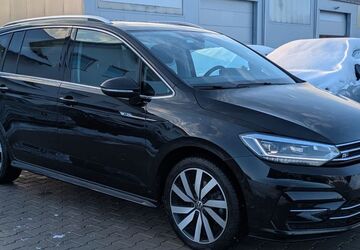 VW Touran 25.720 km 38.950 &euro; Burghaun 36151