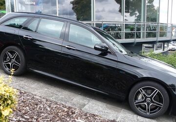 Mercedes-Benz E 300 97.886 km 33.700 &euro; Buttlar 36419