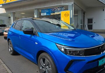 Opel Grandland (X) 15.461 km 32.980 &euro; Lauterbach 36341