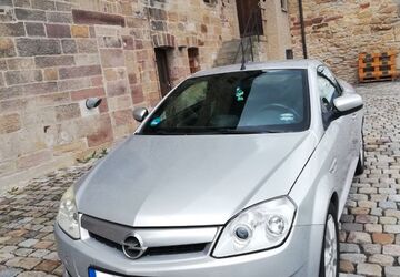 Opel Tigra 190.000 km 1.950 &euro; Eiterfeld 36132