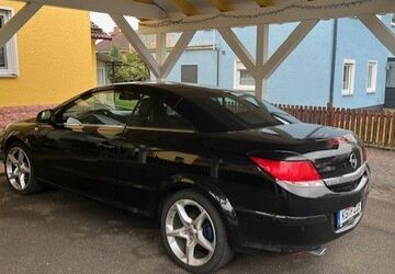 Opel Astra 171.000 km 5.450 &euro; Wildflecken 97772