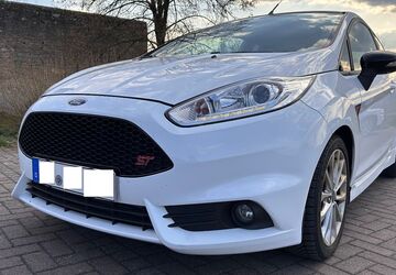 Ford Fiesta 132.000 km 9.400 &euro; Künzell 36093