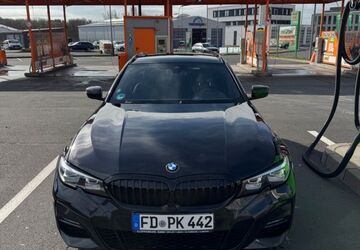 BMW 330 142.000 km 27.000 &euro; Petersberg 36100