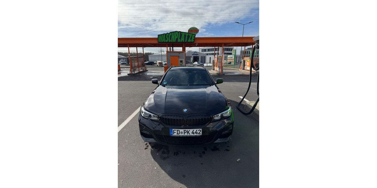BMW 330 142.000 km 27.000 &euro; Petersberg 36100