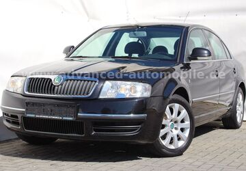 Skoda Superb 154.373 km 4.895 &euro; Künzell 36093
