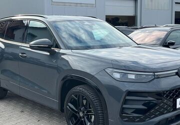 VW Tayron 22.864 km 48.950 &euro; Burghaun 36151