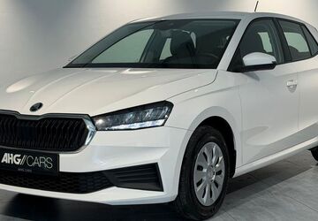 Skoda Fabia 92.871 km 13.900 &euro; Burghaun 36151