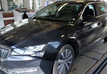 Skoda Superb 174.910 km 17.350 &euro; Lauterbach 36341