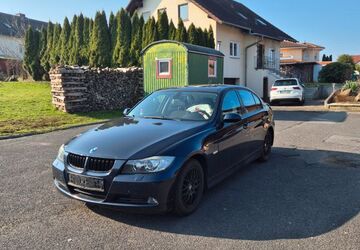 BMW 320 214.831 km 4.200 &euro; Flieden 36103