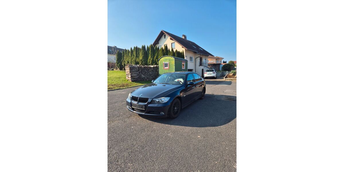BMW 320 214.831 km 4.200 &euro; Flieden 36103