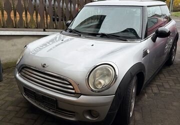 Mini Cooper Coupé 160.000 km 2.000 &euro; Flieden 36103
