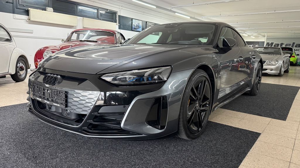 Audi e-tron GT 137.000 km 49.990 &euro; Bischofsheim in der Rhön 97653