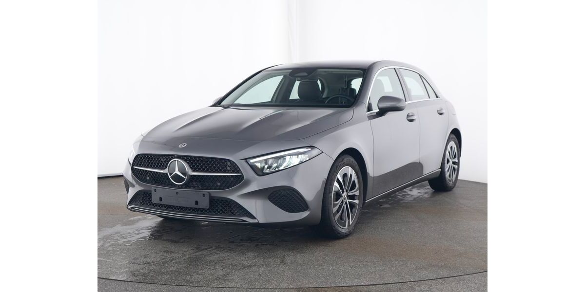 Mercedes-Benz A 200 20.000 km 29.690 &euro; Burghaun/Gruben 36151