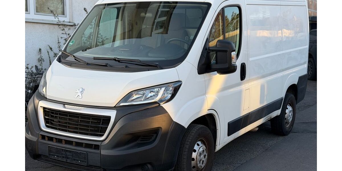 Peugeot Boxer 93.345 km 10.990 &euro; Fulda 36100