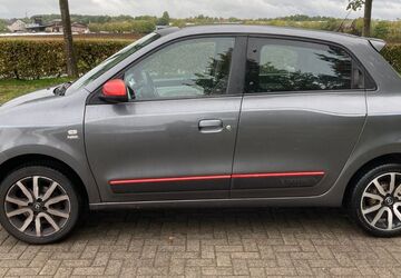Renault Twingo 94.500 km 5.450 &euro; Künzell 36093