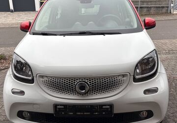 Smart ForFour 90.881 km 8.550 &euro; Hosenfeld 36154