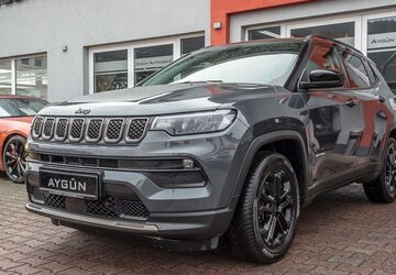 Jeep Compass 30.850 km 23.795 &euro; Schlüchtern 36381