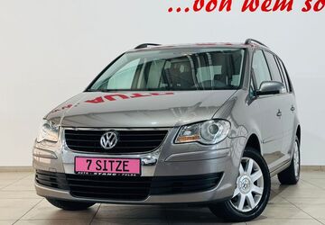 VW Touran 116.885 km 8.990 &euro; Fulda 36043