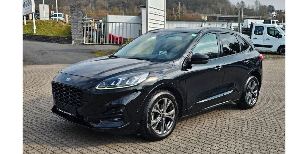 Ford Kuga 30.900 km 26.999 &euro; Fulda 36043