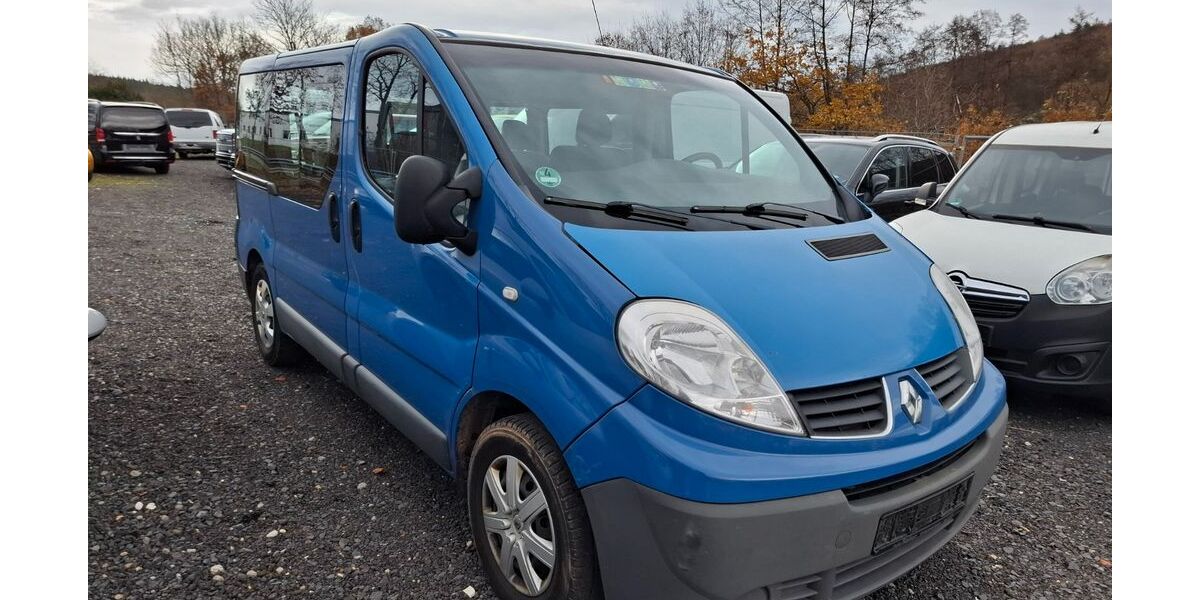 Renault Trafic 377.000 km 5.399 &euro; Eichenzell 36124