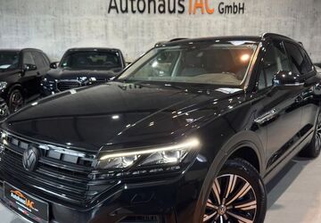 VW Touareg 124.989 km 43.900 &euro; Petersberg Landkreis Fulda 36100