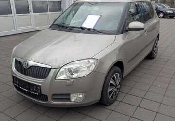 Skoda Fabia 73.250 km 6.950 &euro; Fulda 36043